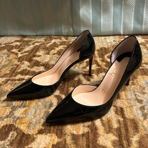 Brand new louboutins never worn perfect condition